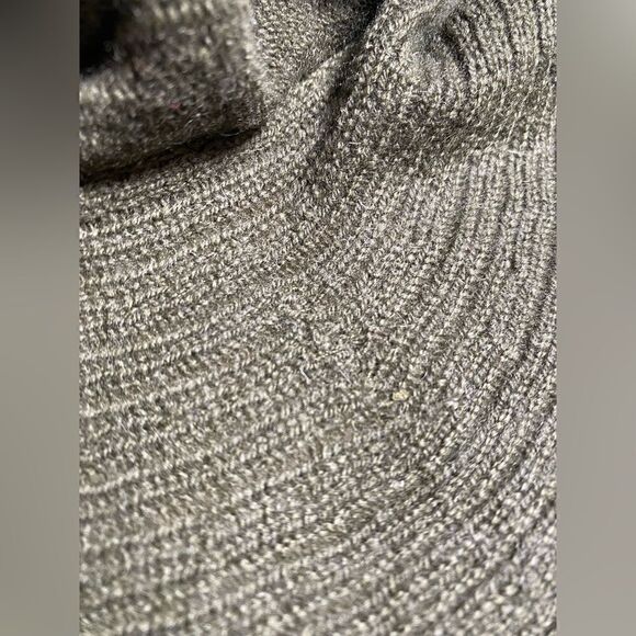 Ralph Lauren Vintage Fall 2003 Collection Loden Green Ruffle Wrap Cashmere Shawl - Picture 7 of 8